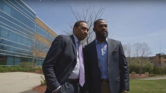 553x0-6f6171c7837257ae3aee6383df7332f1