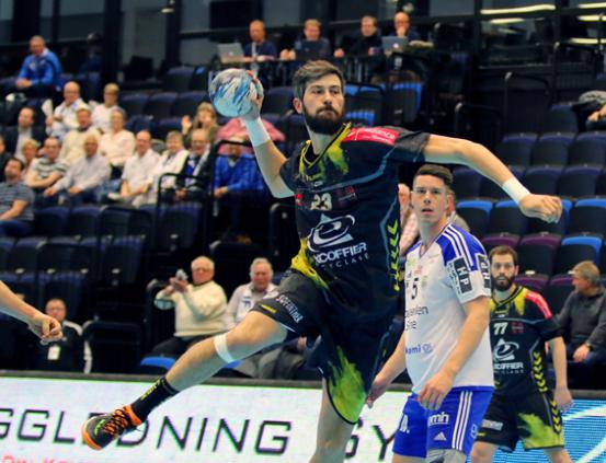 553x0-a024f781f61b02a3e6ba4e831f94d0d9