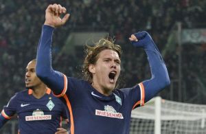 553x0-15f25e44a46a0f7cc05761caf0c1ee44