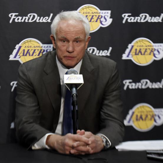 553x0-23e6a9c0df4ec33f81628fb003d4b360