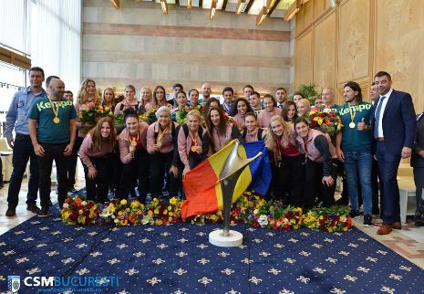 553x0-4a901801f5e939c4d01bdedb9b4bf224