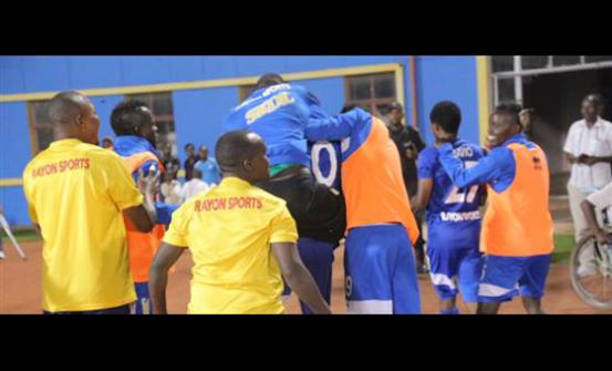 553x0-4e1e7fed78feb124a1e77e6a9f0c0b1b