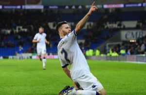 553x0-90a16f2516adea25ee390e799b69e7ab