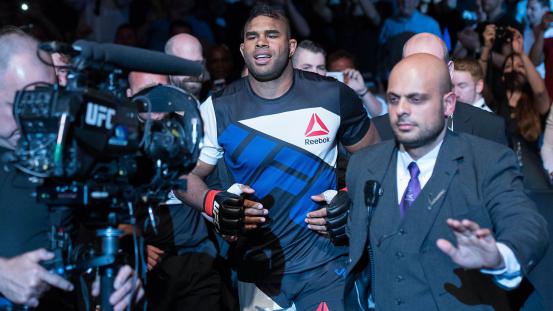 553x0-932384f70061b0efe4c57ef2226f8d9d