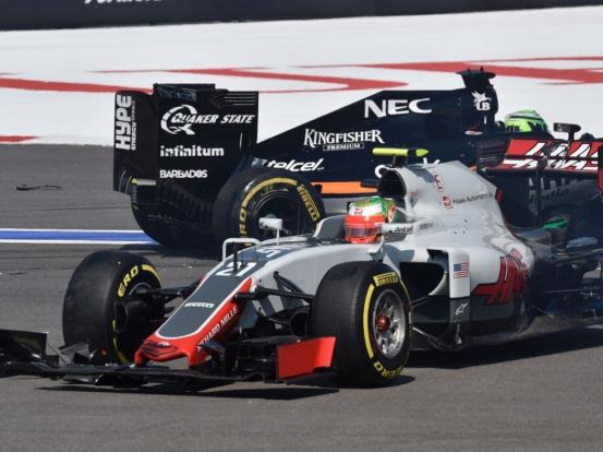 553x0-a83a9b236fc66b6dc7ce93df2bdd95cf