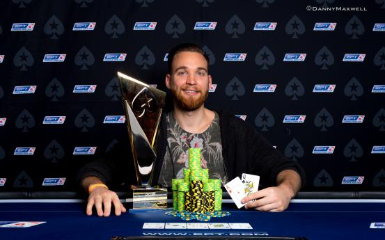 553x0-abed1621ace4d9cc4269b44d413430eb