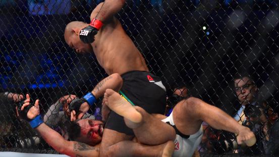 553x0-b3f59d8e7e4bef1042048fd37a36c34f