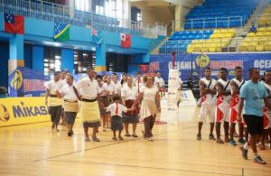 553x0-b945ec717498078434e8bb7ebd1457ae