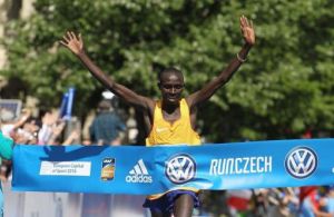 553x0-c73508da12c4f0616696e88e8919bf60