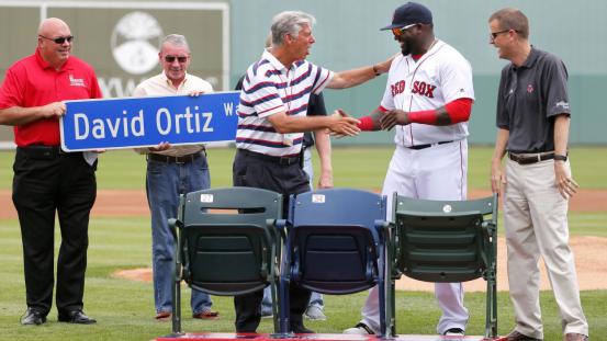 553x0-c9d777d3d0752352ac42aad5ce206439