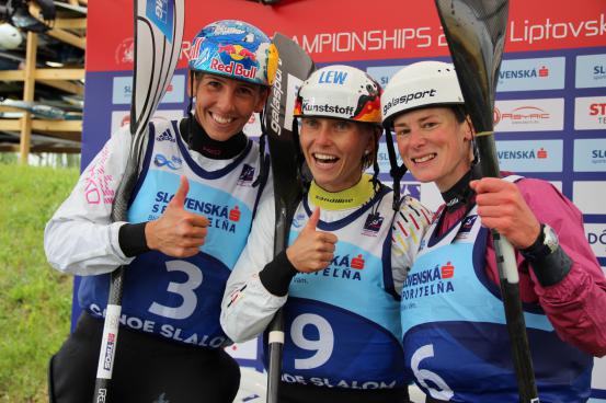 553x0-daaab4543e63c0c115bbb71b2ac9fe8e