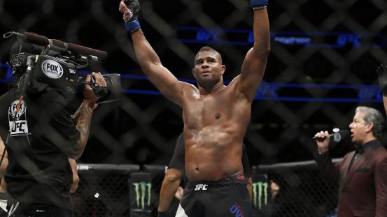 553x0-ebe3bd69913fc64045d5f4ea951e1d3c