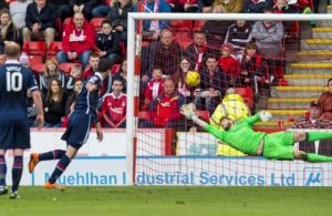 553x0-f293101bc084bcca0af9a66994bf440a