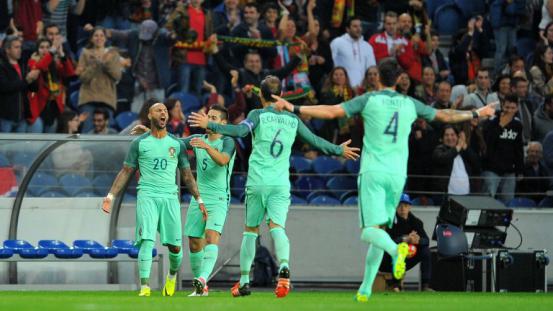 553x0-f6f24be638a29366cb137c8bff132b58